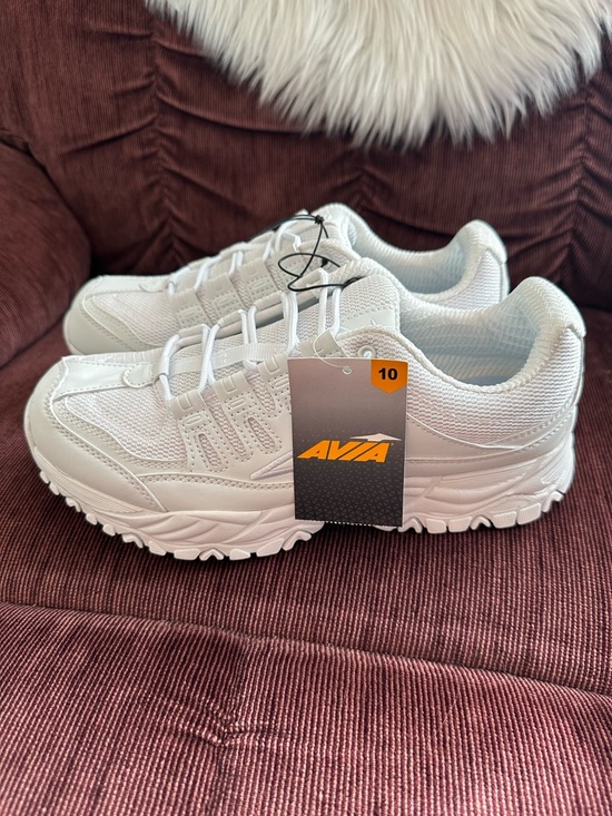 Avia Shoes - NWTS Avia White Womens Elevate Athletic Low-Top Walking Sneakers Sz 10